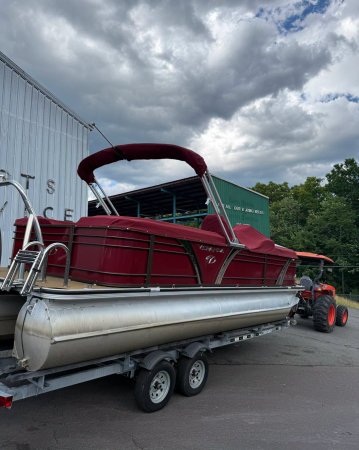 Pre-Owned 2015 Veranda Power Boat for sale